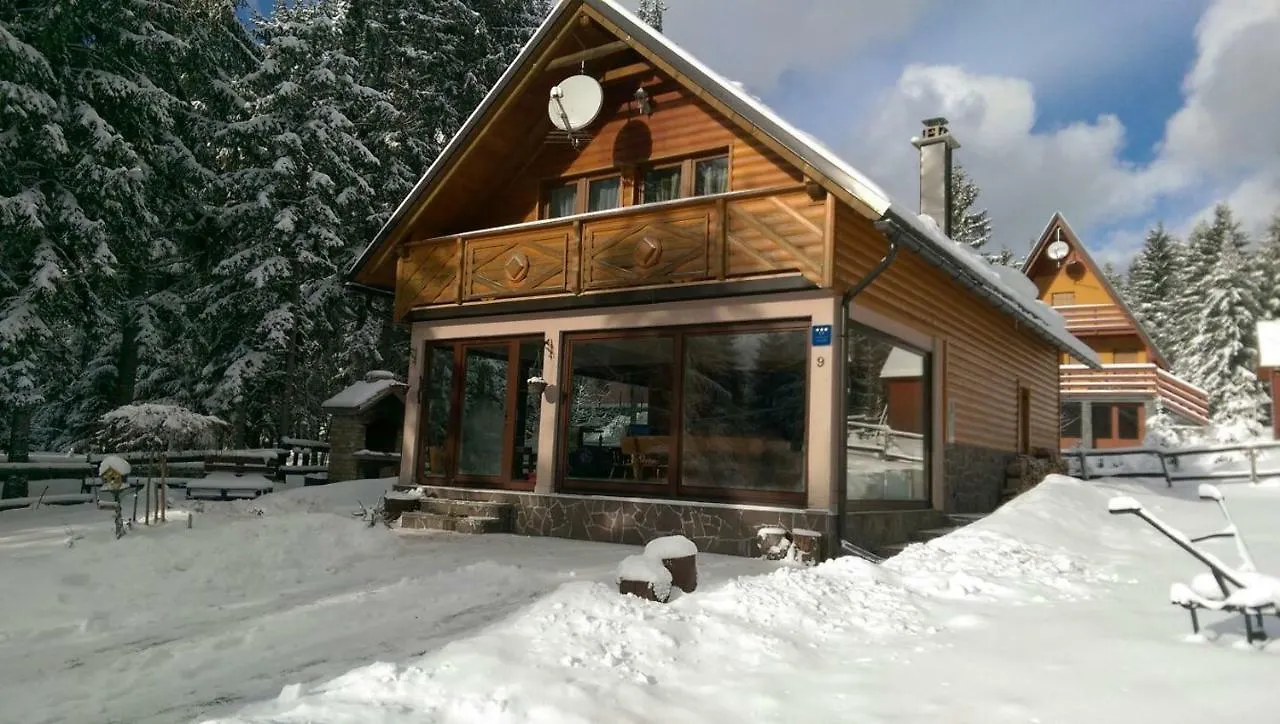 Holiday Home Jela Mrkopalj